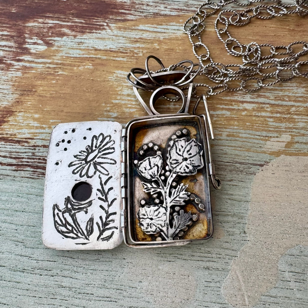 Hinged Camera Flowers