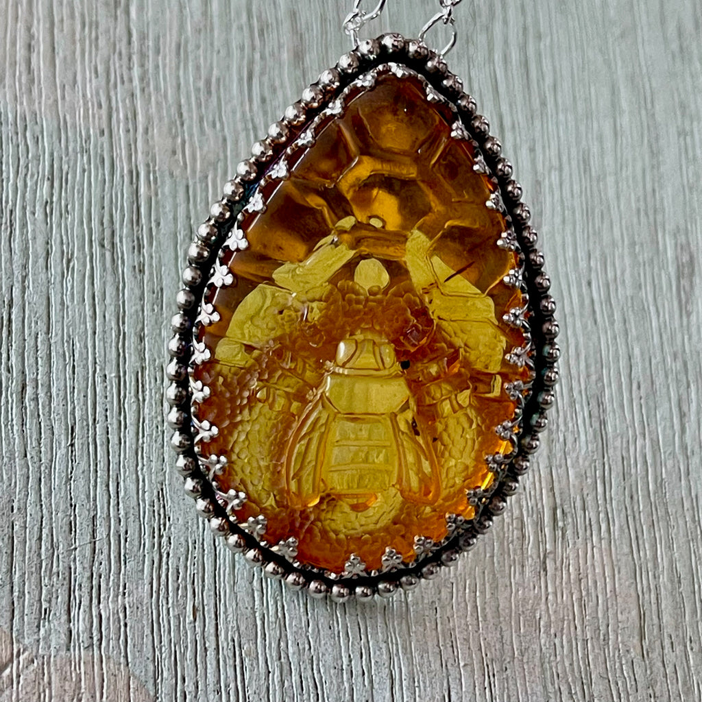 Baltic Amber Bee