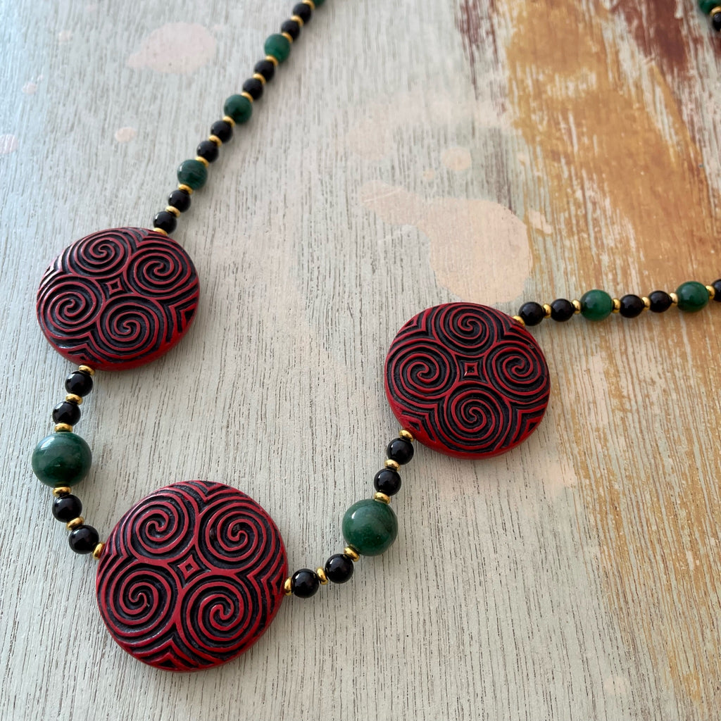 Bold Disk Necklace