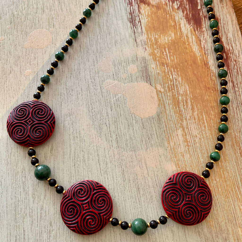 Bold Disk Necklace
