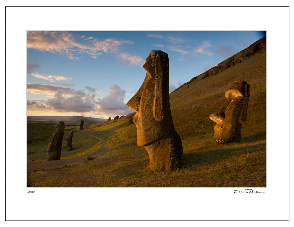 Rapa Nui Sunset