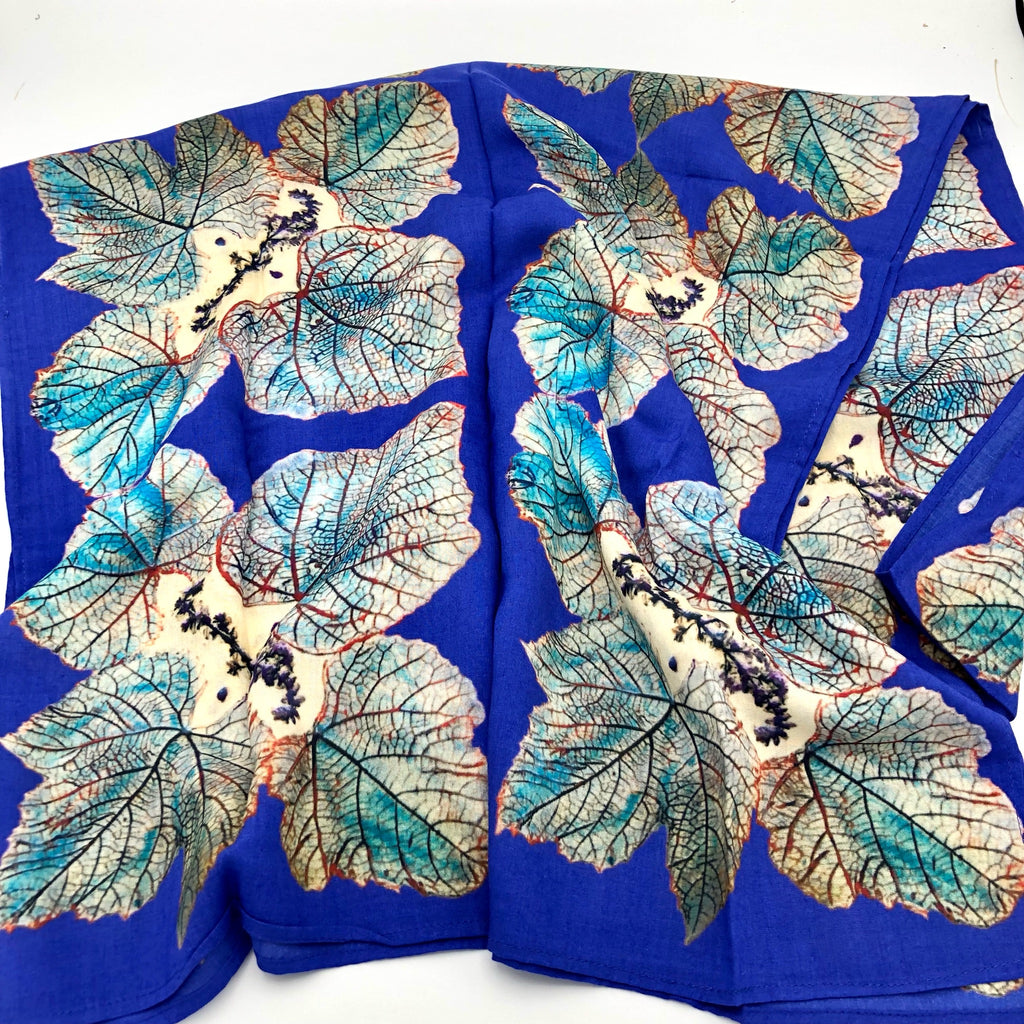 Grap Leaves Cotton Scarf